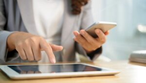 TJ-PE entende que publicidade institucional é estratégia essencial e anula suspensão de contrato publicitário do governo estadual