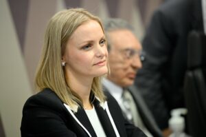 Advogada Verônica Sterman tem indicação para ministra do STM confirmada pelo Senado