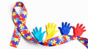 Justiça do Trabalho condena empresa a pagar R$ 15 mil por negar enquadramento como PcD a trabalhadora autista