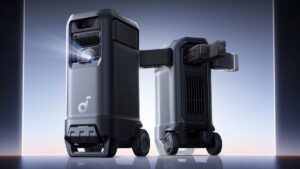 Caixa de som gigante com projetor embutido aparece na IFA 2025; veja o preço