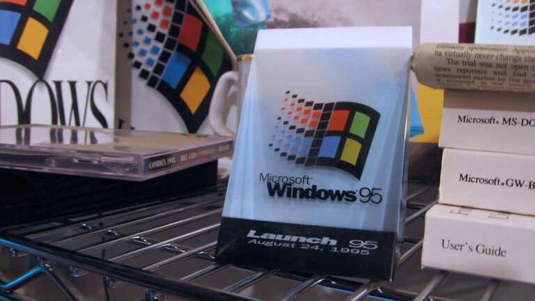 Delivery via Windows 95? CD-ROM para comprar no Pão de Açúcar viraliza