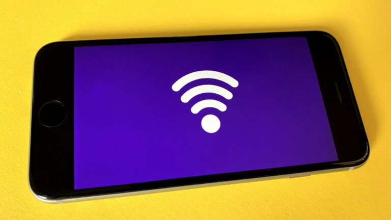 É FALSO que portas fechadas cortam o sinal do Wi-Fi; saiba o que interfere
