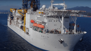 Expedição no Japão perfura fundo do mar para investigar mega-terremoto e tsunami