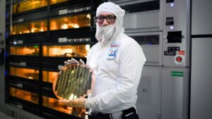 Intel afirma que chips feitos com litografia 14A serão mais caros