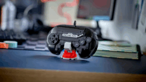 LEGO lança controle de Mega Drive com fase clássica de Sonic dentro