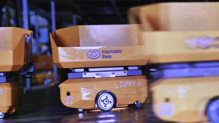 Mercado Livre introduz nova geração de robôs para reforçar operação logística