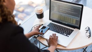 Performa_IT abre mais de 40 vagas para profissionais de tecnologia