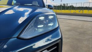 Você conhece o Porsche que “não deveria” existir, mas salvou a marca?