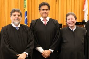 Nova direção do TST toma posse: Vieira de Mello Filho e Caputo Bastos são presidente e vice; José Roberto Pimenta assume gabinete da corregedoria-geral