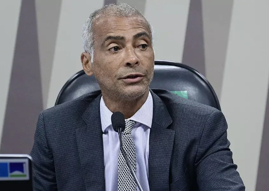 Juíza condena Romário a pagar R$ 2 milhões em indenização a construtora civil por fraude à execução