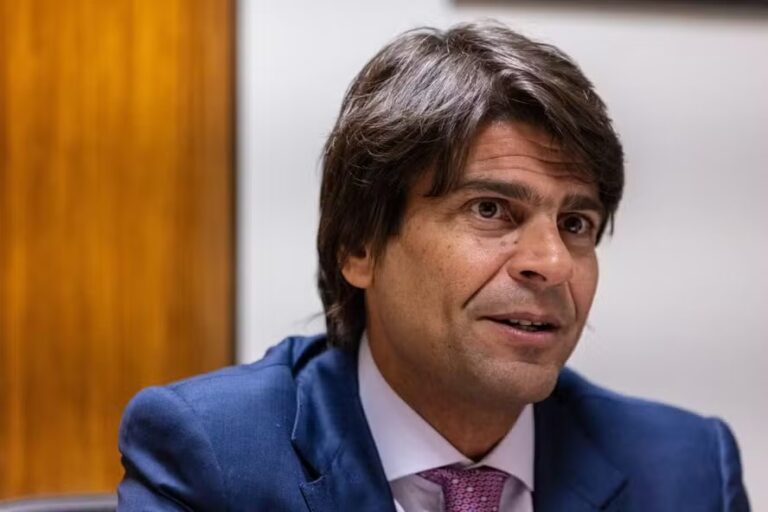 Reforma administrativa: presidente de grupo de trabalho apresenta pacote de propostas na Câmara; veja principais pontos