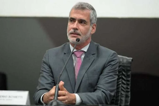 STJ analisa legalidade de gravações entre advogados e clientes presos