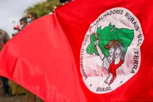 Justiça Federal de Pernambuco suspende edital da UFPE com vagas de Medicina "exclusivas para MST"