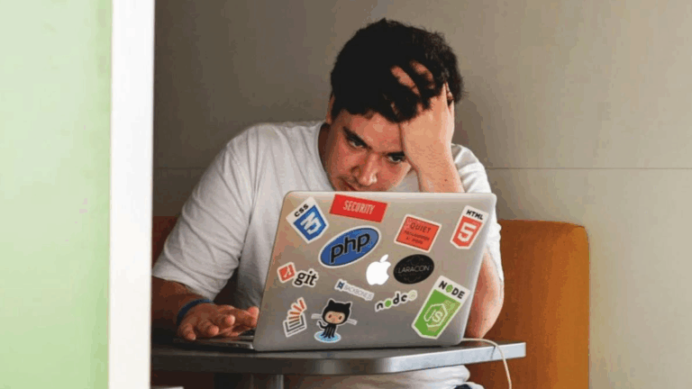 Avanço da IA desafia empresas com o aumento de fraudes corporativas