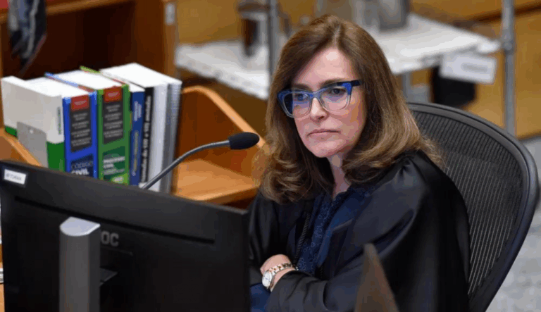 Ministra do STJ vota por condenar conselheiro do TCE-RJ a 21 anos de prisão