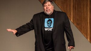Carta assinada por Wozniak quer parar desenvolvimento da superinteligência da IA