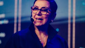 Cibercrime movimenta US$ 10 trilhões: dados sobre IA e segurança de ex-Microsoft