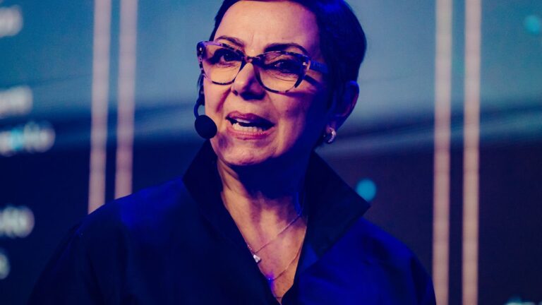 Cibercrime movimenta US$ 10 trilhões: dados sobre IA e segurança de ex-Microsoft