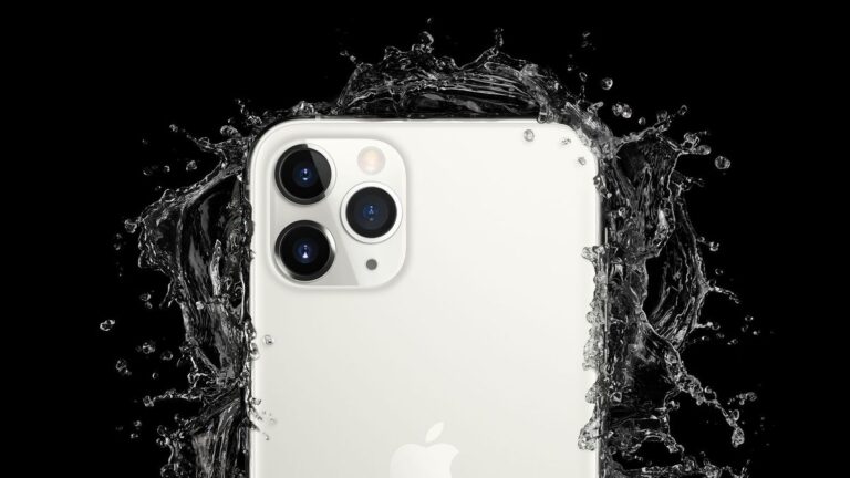 É VERDADE que a resistência contra água do iPhone diminui com o tempo de uso