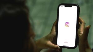É VERDADE que o Instagram nasceu de um fracasso em tentar copiar o Foursquare