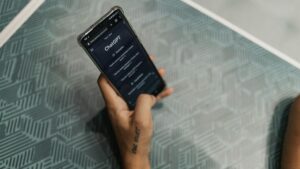 Ex-pesquisador da OpenAI revela que ChatGPT mente sobre as próprias capacidades