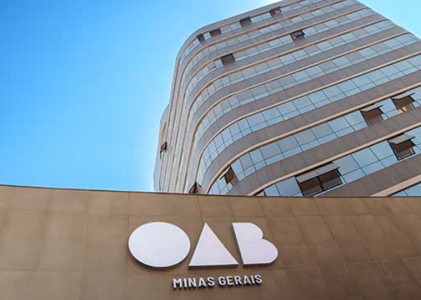 “Retrocesso jurídico”: OAB-MG pede a deputados para barrar mudança em honorários de sucumbência prevista na Reforma Administrativa