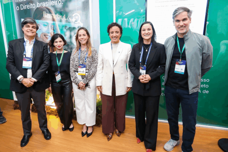 Presidentes das OABs SP, ES e PE debatem o futuro da advocacia com inteligência artificial na Fenalaw