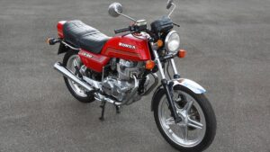 Quanto custaria uma Honda CB 400 hoje, com a inflação?
