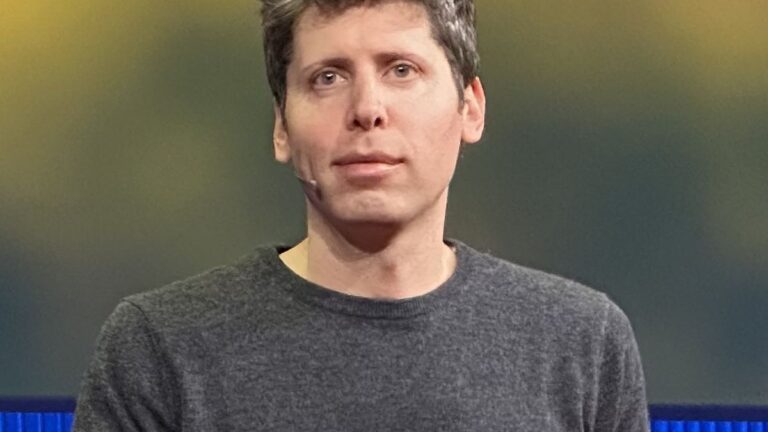 Sam Altman diz que vagas eliminadas pela IA talvez nem sejam trabalho de verdade