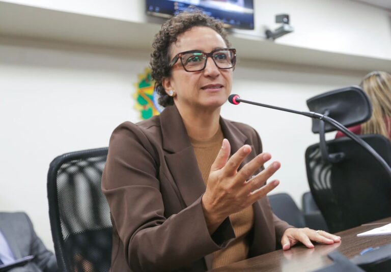 OAB-ES vai reduzir anuidade para 2026 após aprovação de plano nacional