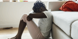 Abandono afetivo gera destituição de casal adotante e indenização a adolescente, reconhece TJ-SC