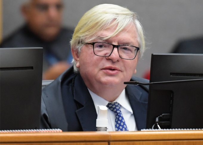 Dois dias após reabertura da Refit, STJ interdita refinaria novamente