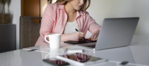 Justiça do Trabalho obriga USP a conceder teletrabalho e reduzir jornada de profissional com autismo