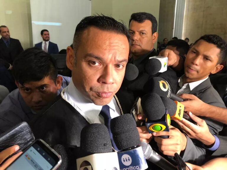 TJ-AM aplica aposentadoria compulsória a juiz por violação de deveres e interferência indevida em processos