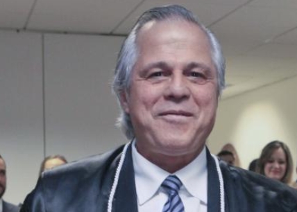 Desembargador que proferiu falas misóginas é acusado de assédio moral e sexual desde os anos 1980
