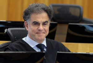 ‘O futuro deve garantir distribuição mais justa da riqueza’, diz presidente do TST ao defender regulação para novas formas de trabalho