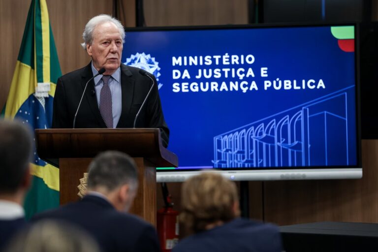 Ministério da Justiça anuncia integração de forças e penas mais duras no combate ao crime organizado