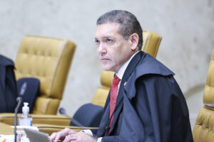 STF uniformiza regras para licença parental no serviço público civil e militar de Santa Catarina