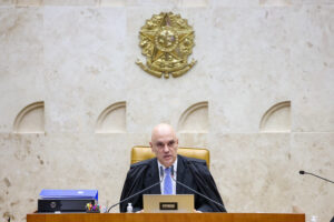 Com Fachin na COP 30, ministro Alexandre de Moraes preside sessão do STF pela primeira vez 