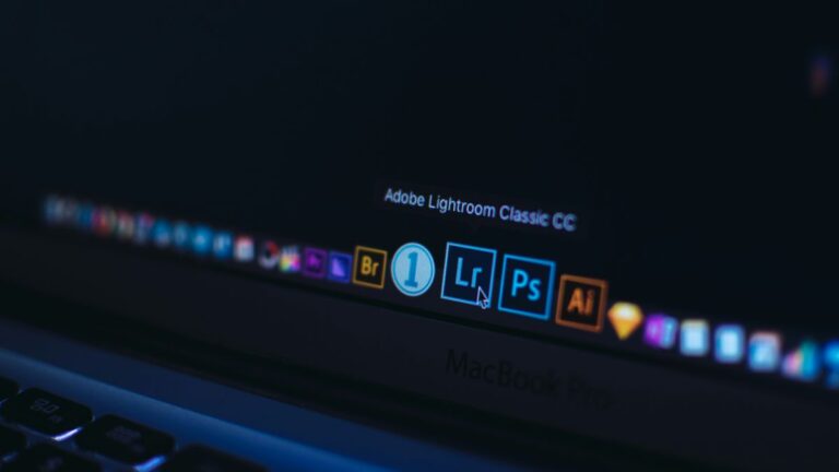 Adobe reduz preços de Photoshop, Lightroom e mais apps antes da Black Friday