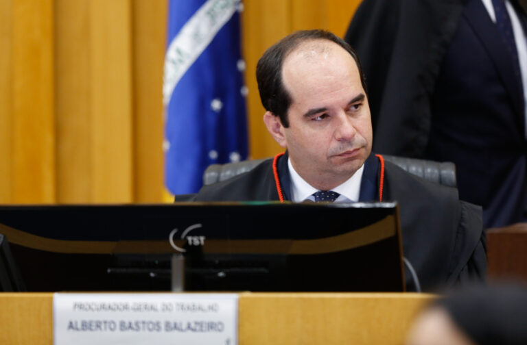 TST condena empresa do setor educacional em R$ 50 mil em dano moral coletivo por omitir risco da covid-19 em programas de segurança