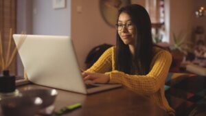 Aplicativo transforma seu PC em ring light; faça o teste