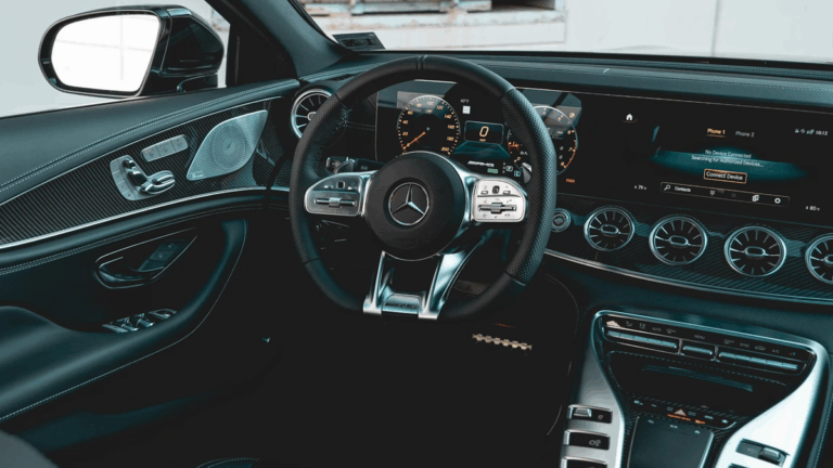 Black Friday 2025: 3 acessórios em promoção para equipar seu carro