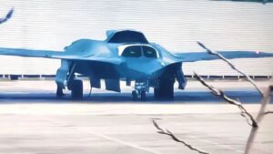 Chengdu J-36: caça furtivo de 6ª geração da China surge em novas imagens