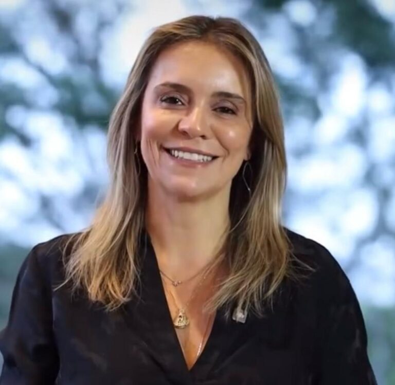 Vanessa Mateus é eleita presidente da AMB em votação recorde e vai comandar magistratura brasileira no triênio 2026-2028