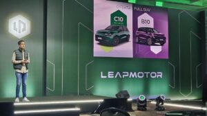 Leapmotor mostra primeiros carros no Brasil; veja preços e versões