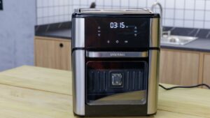 Magalu derruba preços de air-fryer oven da Mondial e ainda permite parcelar