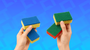 O que significa a cor da esponja de lavar louça? Entenda para que cada uma serve