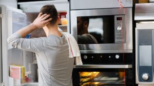 Obsolescência programada: porque alguns eletros estragam mais rápido que outros