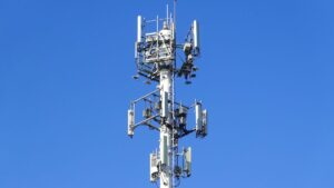 Operadora reforma 3 mil antenas em SP com foco em "novo 5G"